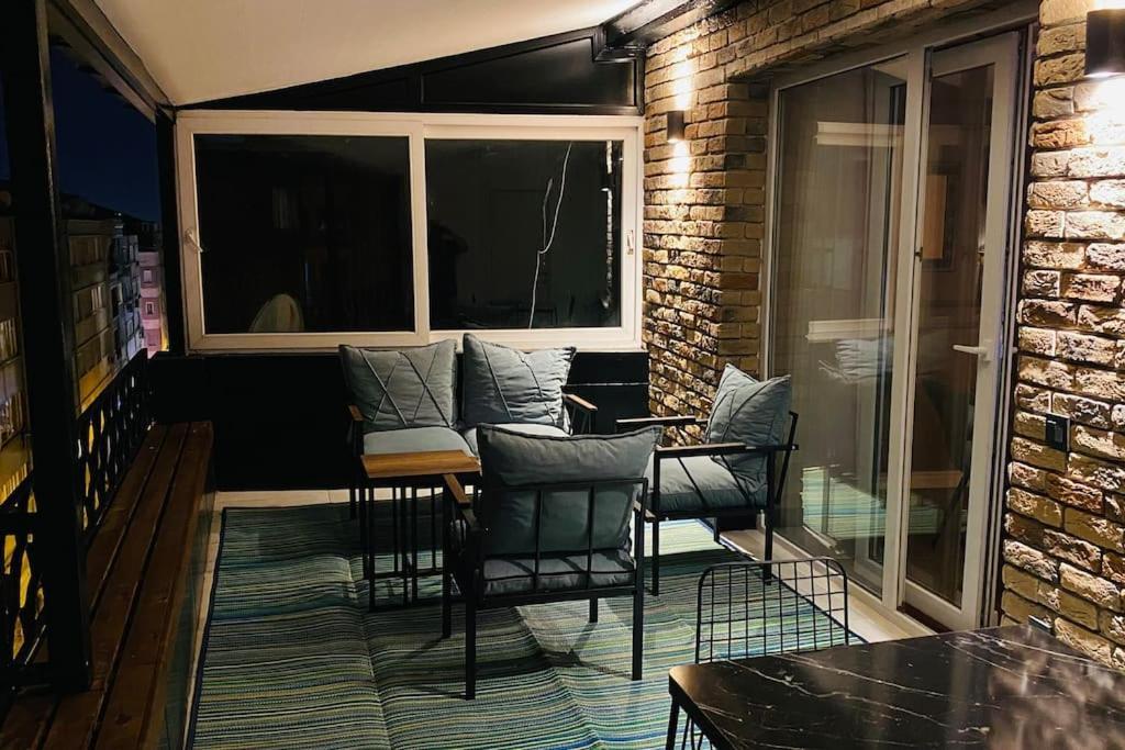 Apartamento Sisli Osmanbey Taksim Large Terrace, Quietness And Space Estambul Exterior foto