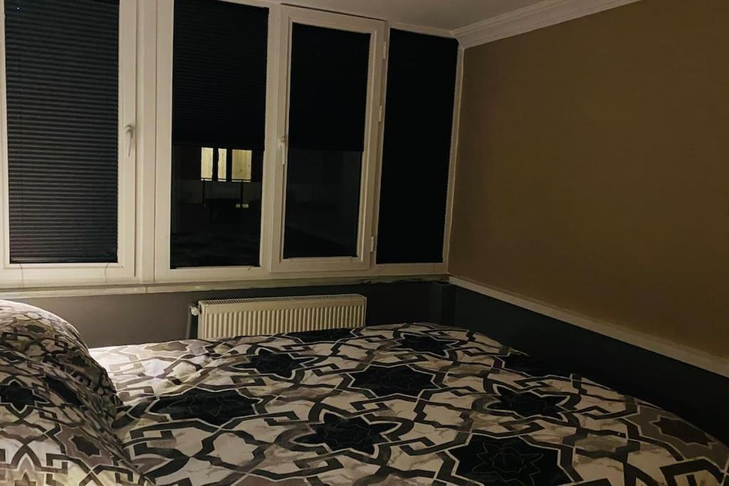 Apartamento Sisli Osmanbey Taksim Large Terrace, Quietness And Space Estambul Exterior foto