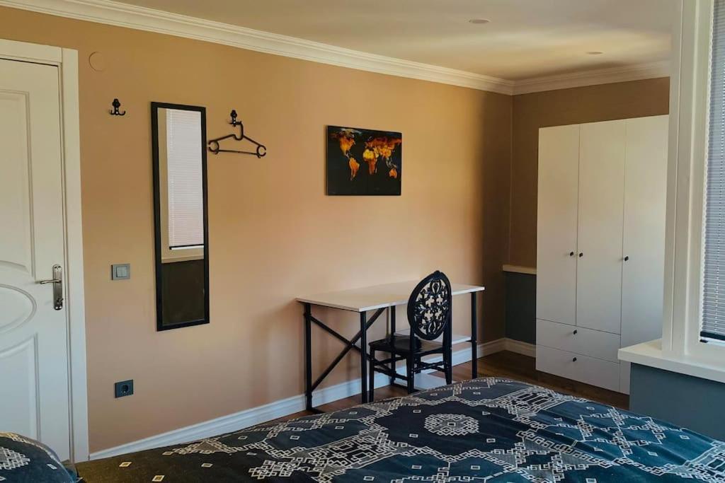 Apartamento Sisli Osmanbey Taksim Large Terrace, Quietness And Space Estambul Exterior foto